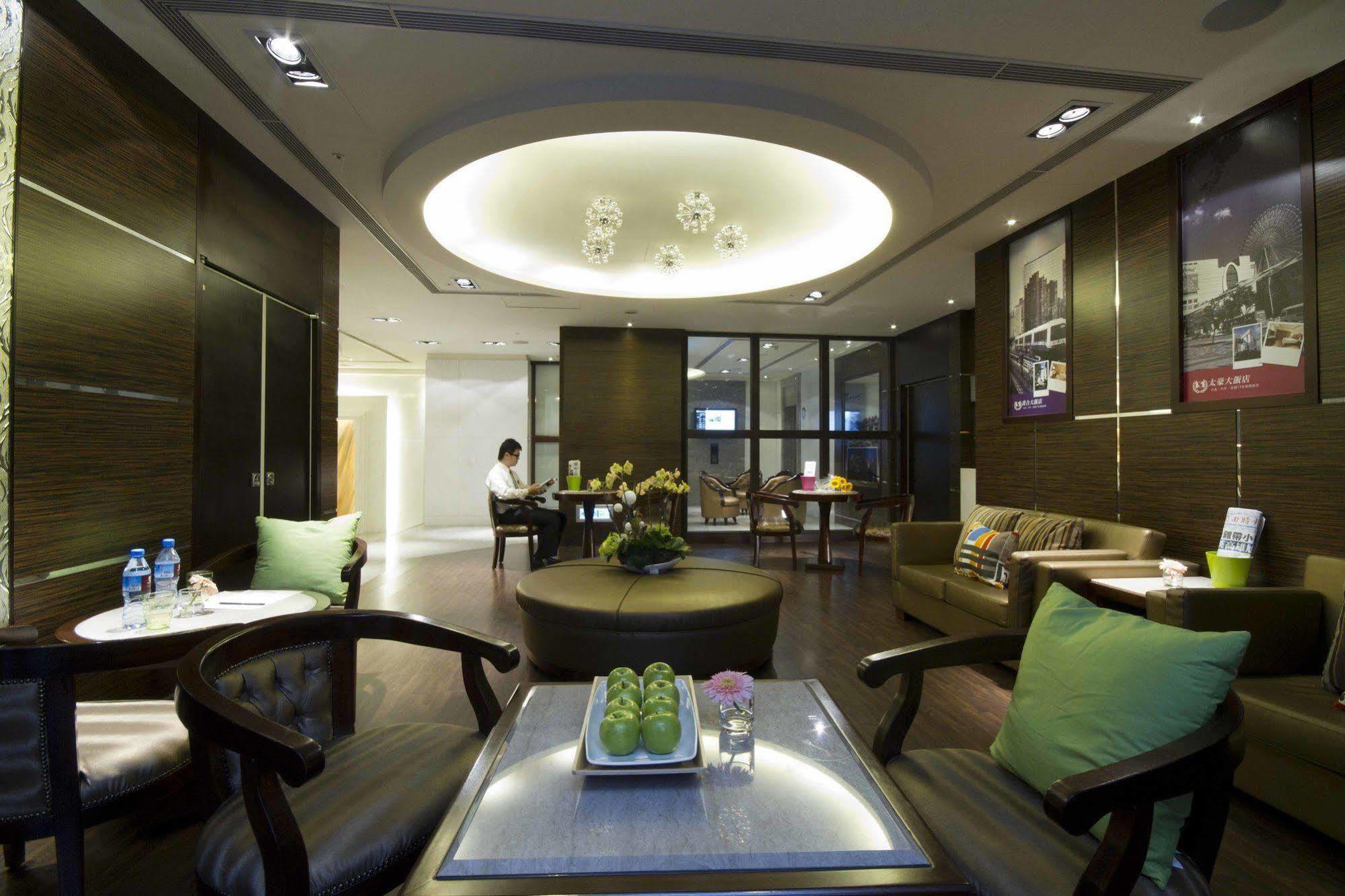 Taichung Charming City Hotel Exterior foto