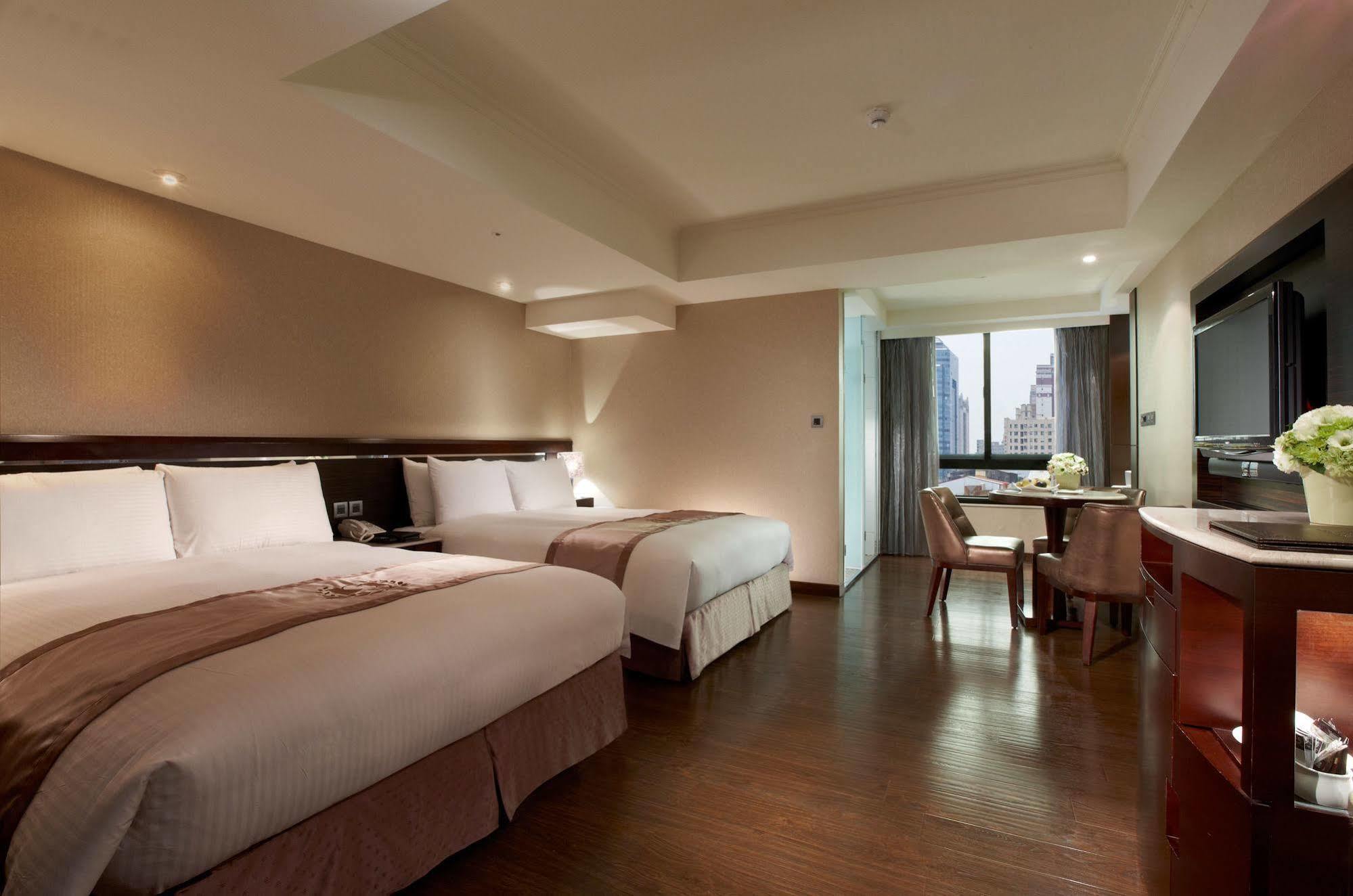 Taichung Charming City Hotel Exterior foto